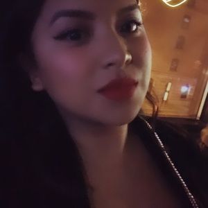 Meet your Posher, Rocio